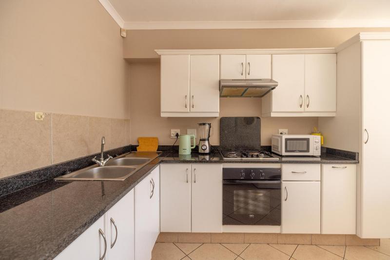 To Let 2 Bedroom Property for Rent in Grahamstown Central Eastern Cape